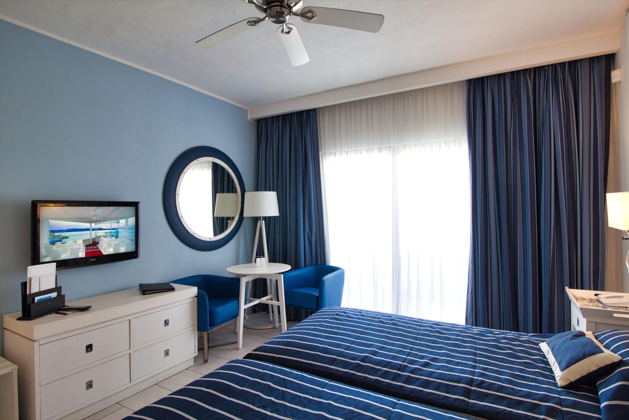 Db Seabank Resort + Spa All Inclusive Mellieħa Esterno foto